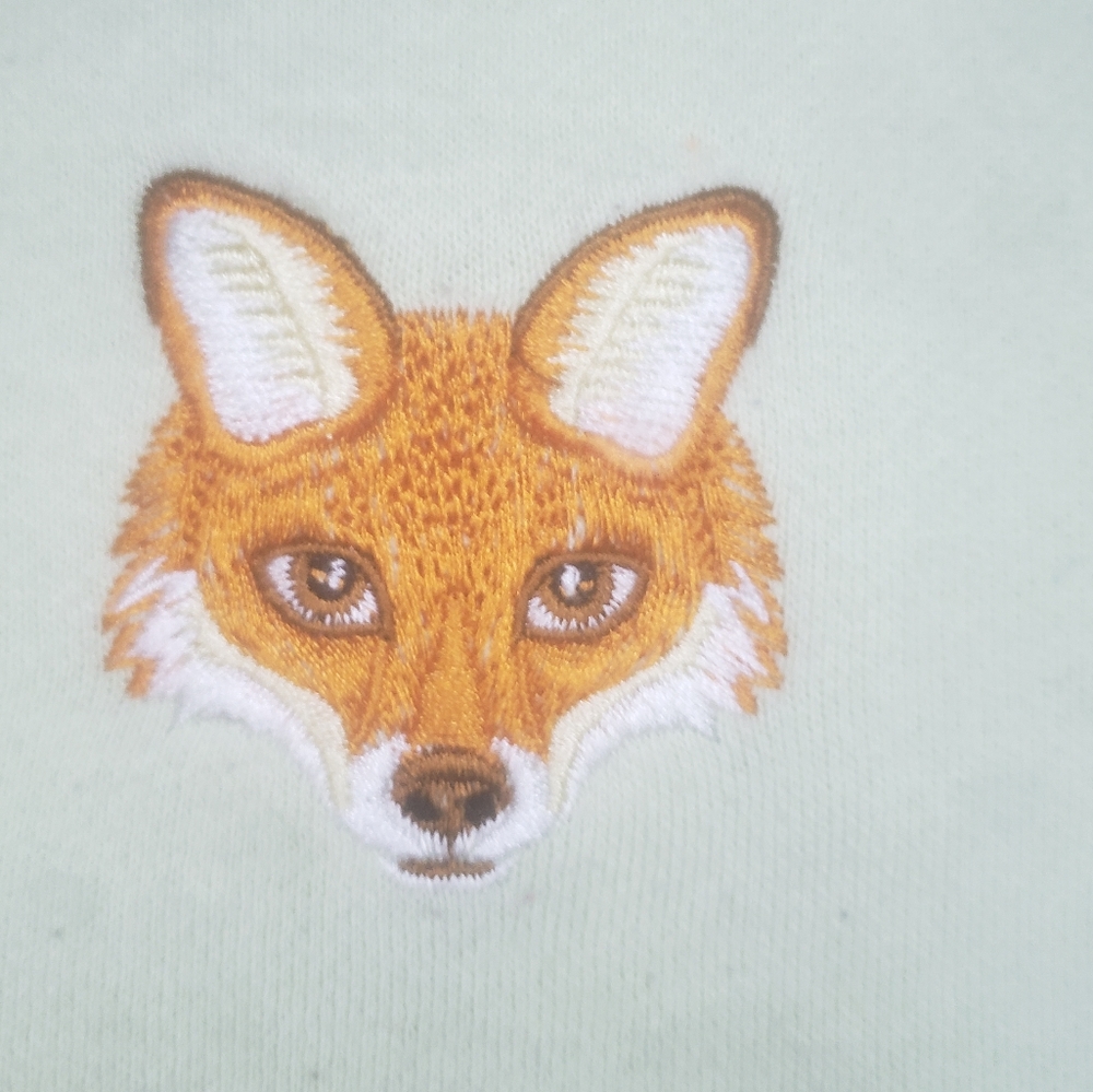 Embroidered fox sweater - Picture 2 of 2